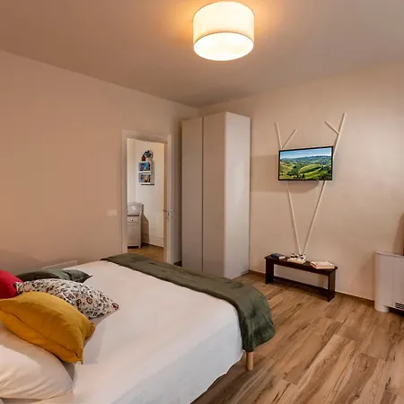 Casa Bordesini #4 * La Morra